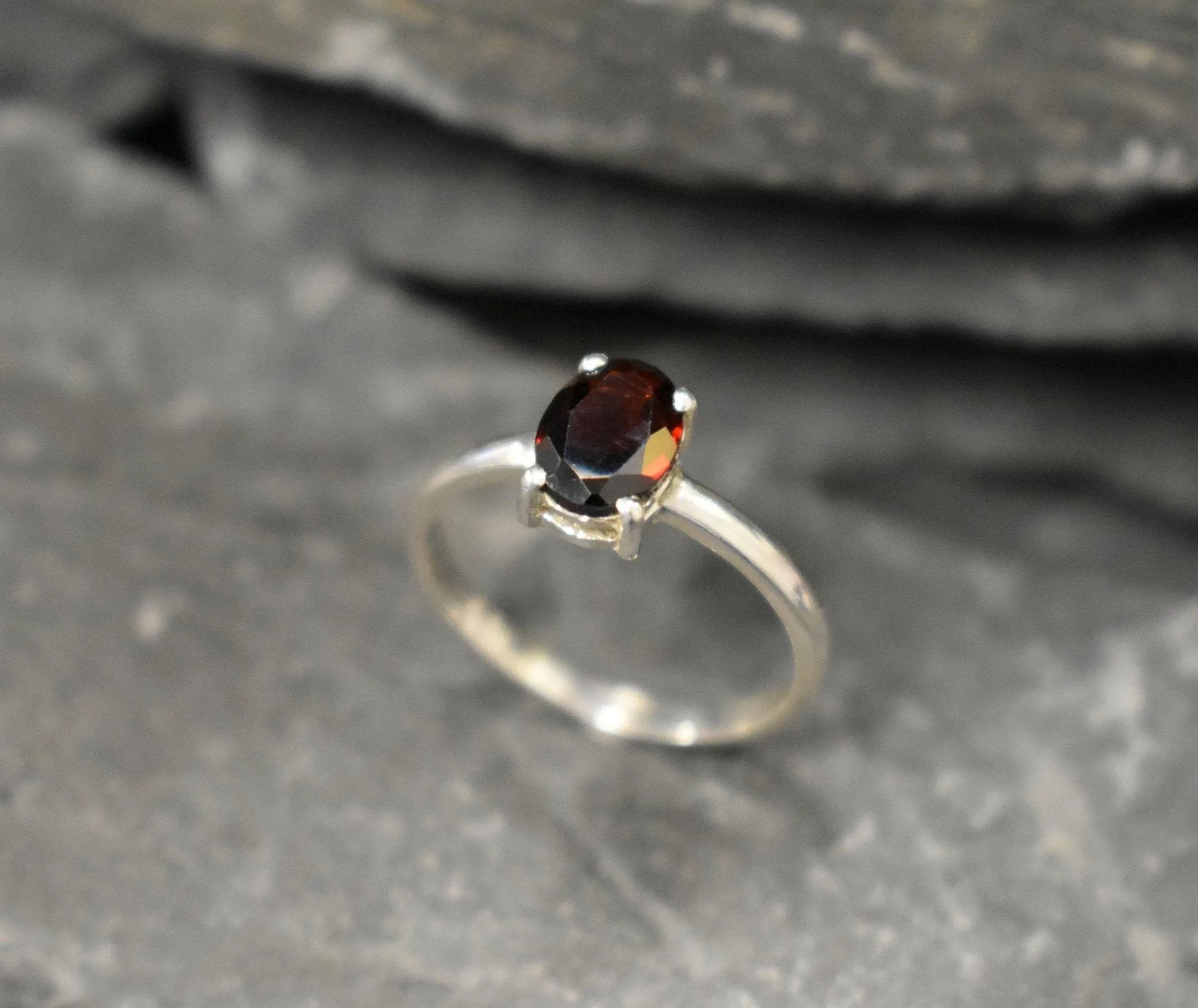 Genuine Garnet Ring - Red Oval Ring - Vintage Solitaire Ring