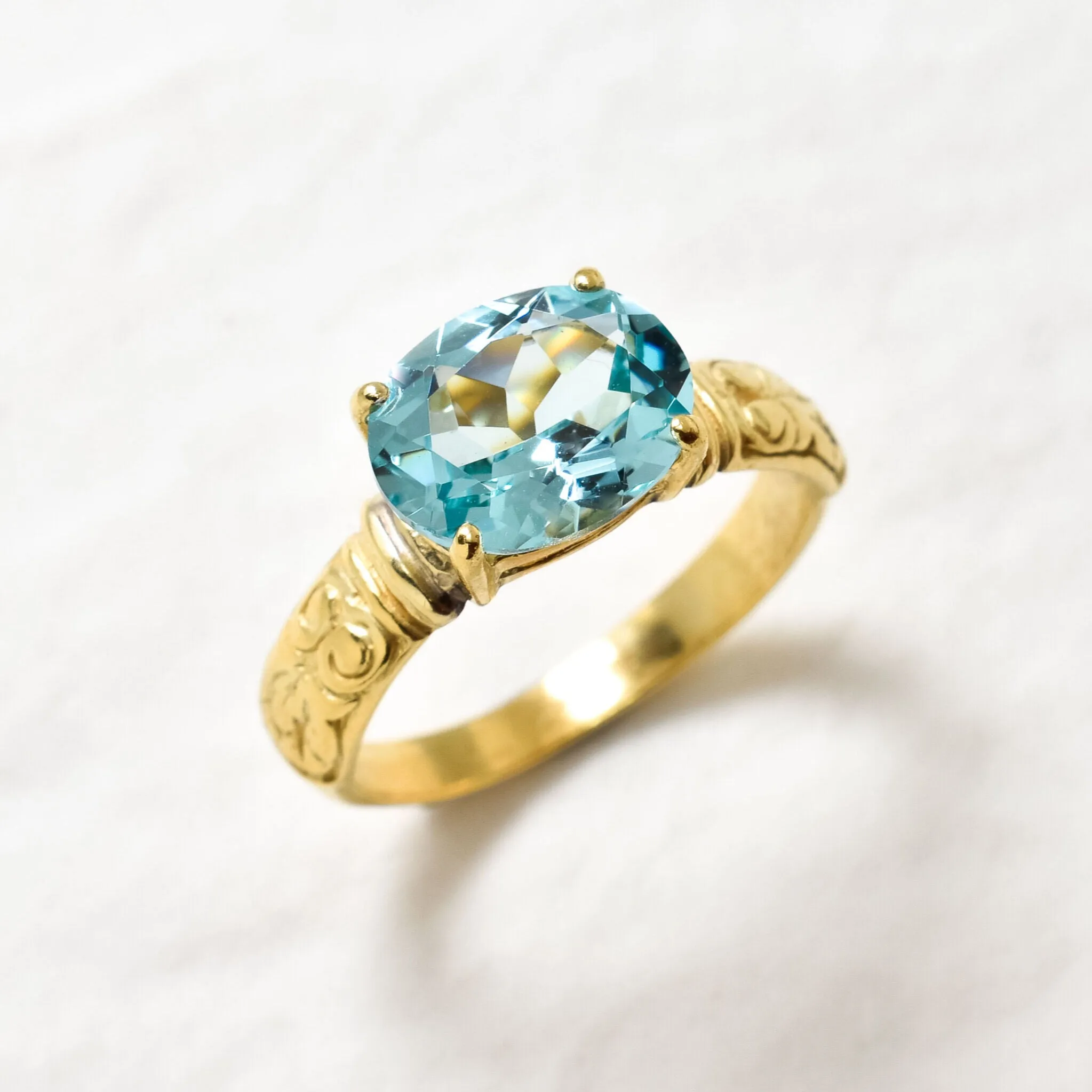 Gold Aquamarine Ring - Blue Horizontal Ring, Blue Diamond Ring