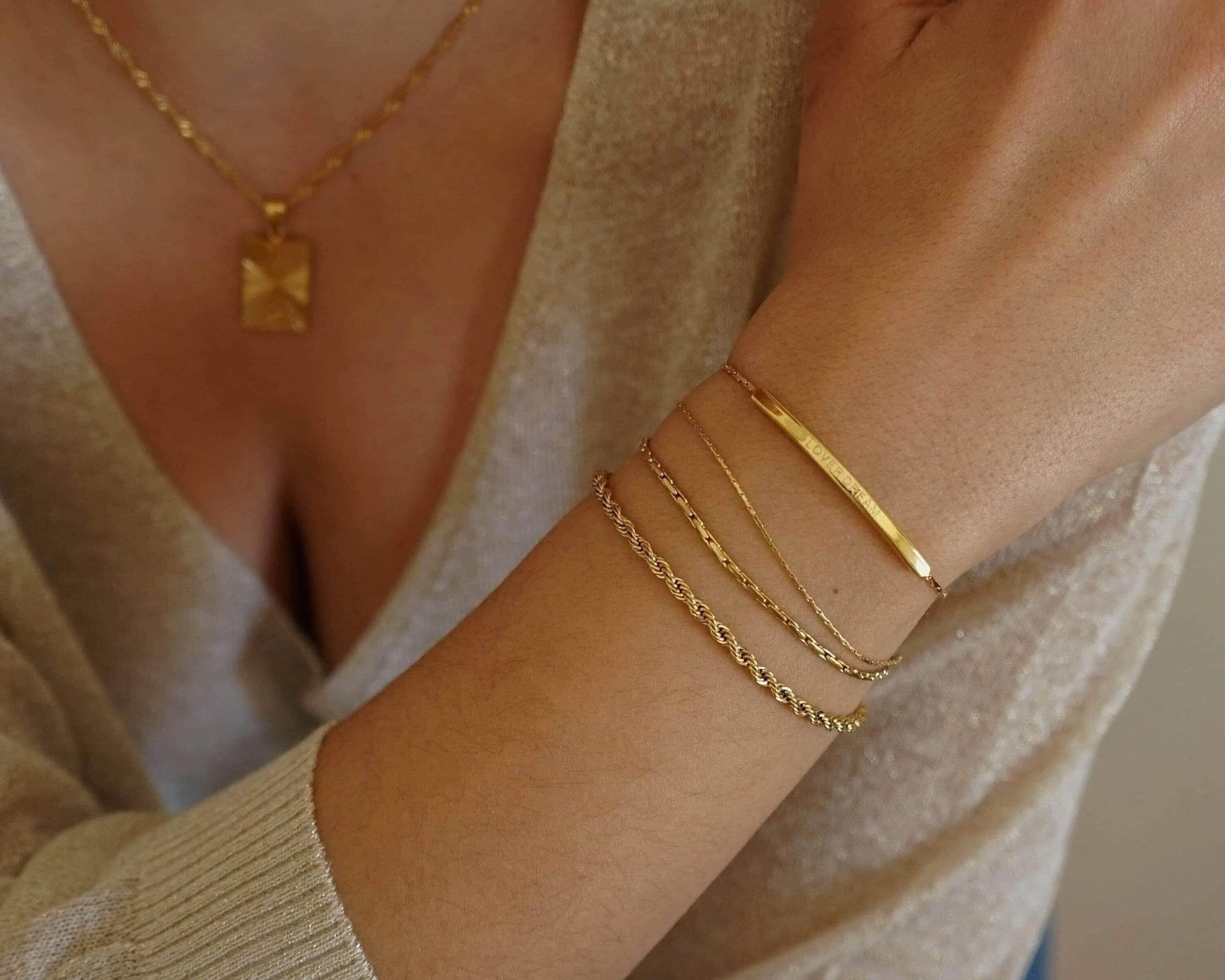 Gold Snake Cobra Chain Bracelet