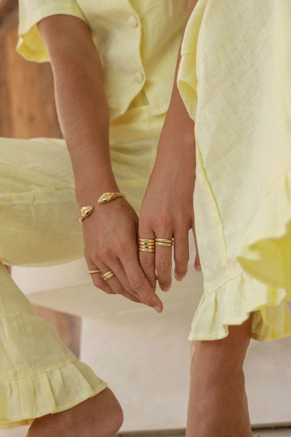 Pebble ring gold plated