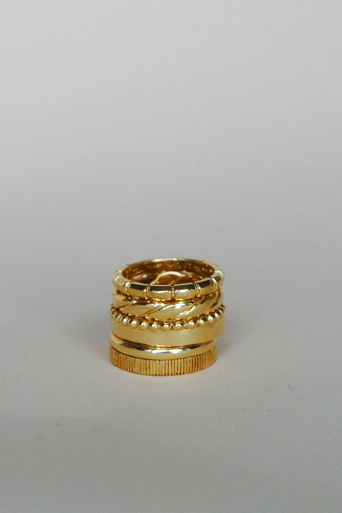 Pebble ring gold plated