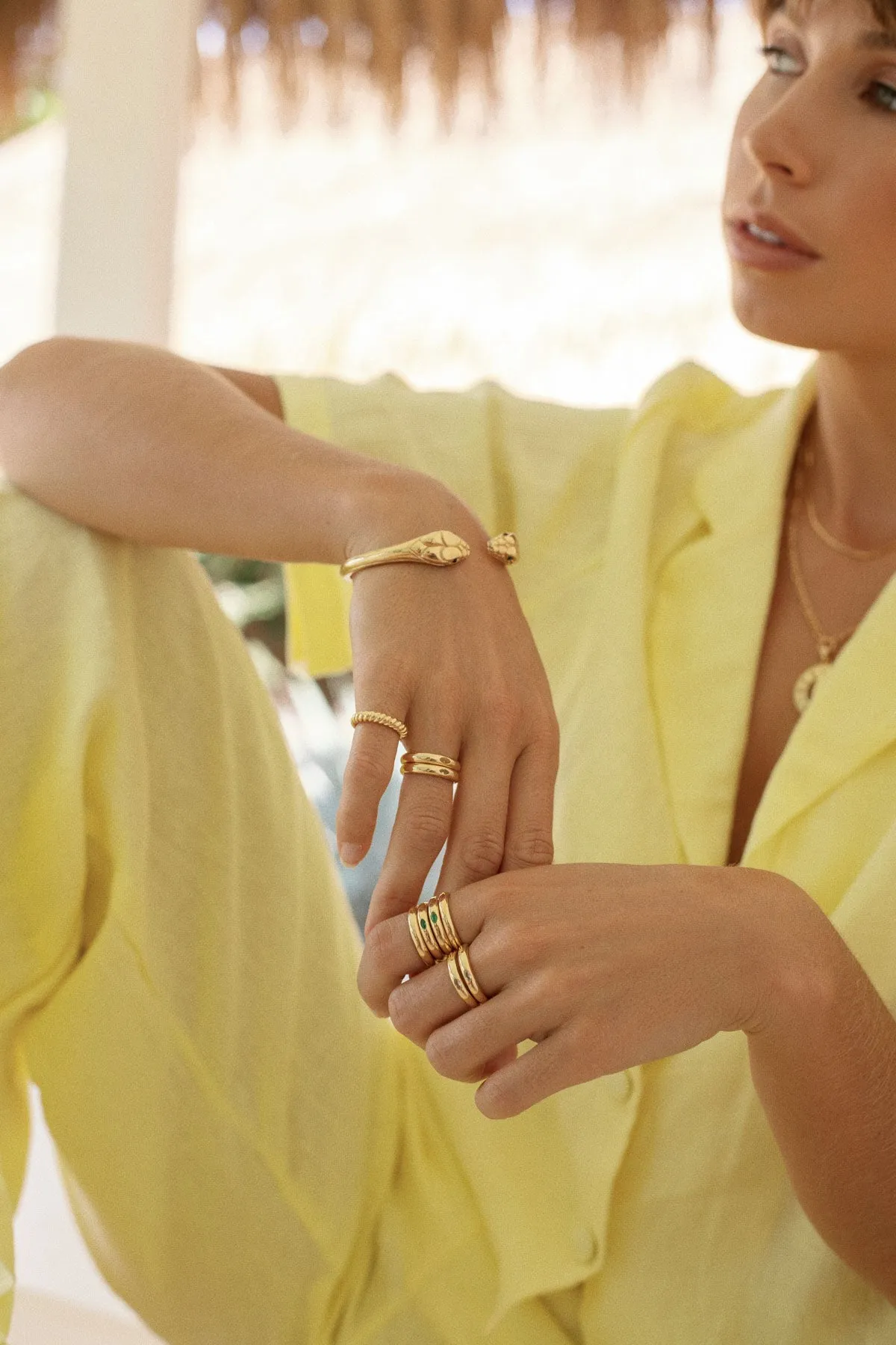 Pebble ring gold plated