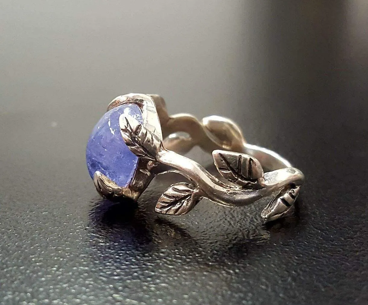 Tanzanite Ring - Blue Leaf Ring - Vintage Branch Ring