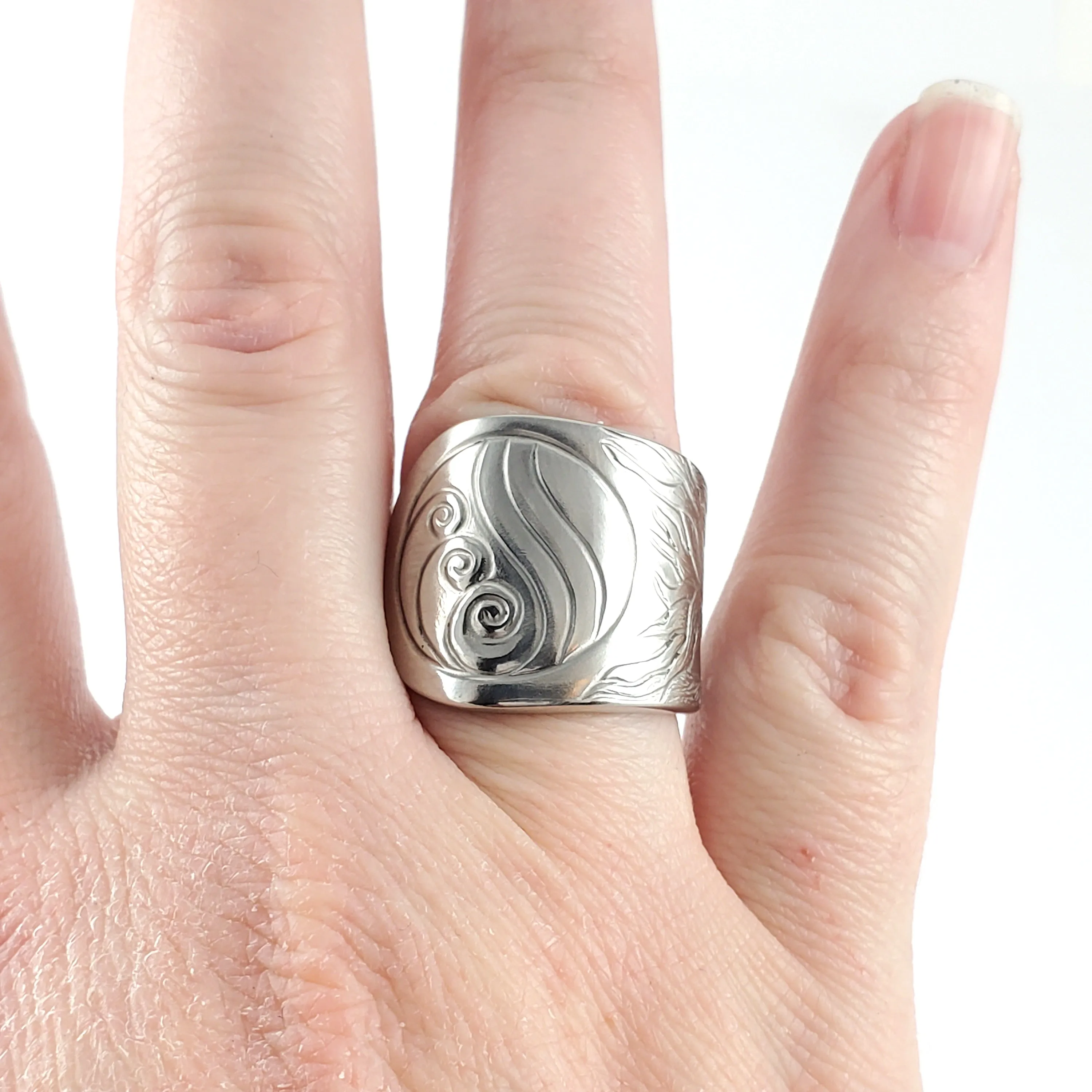 Water Wave Stainless Steel Spoon Ring
